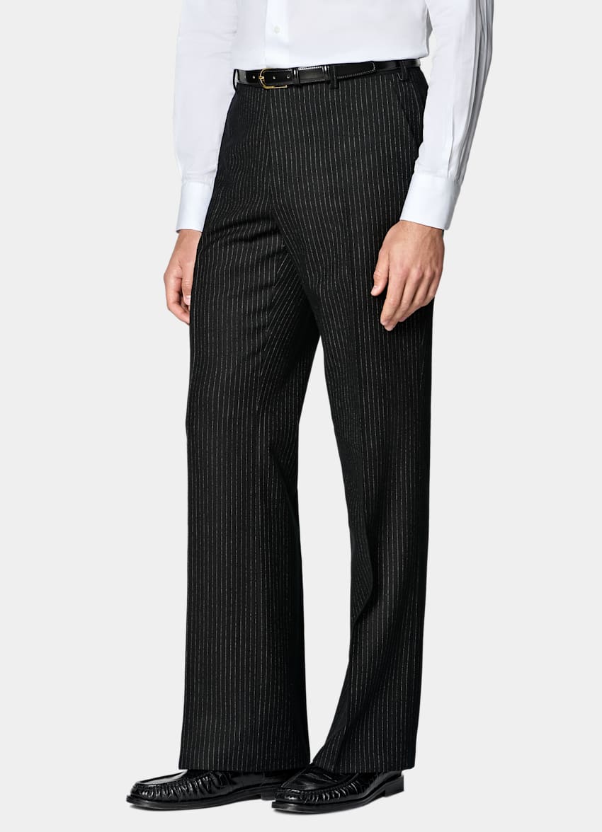 SUITSUPPLY Winter Pure Wool by Savile Clifford, United Kingdom Black Striped Tailored Fit Milano Suit