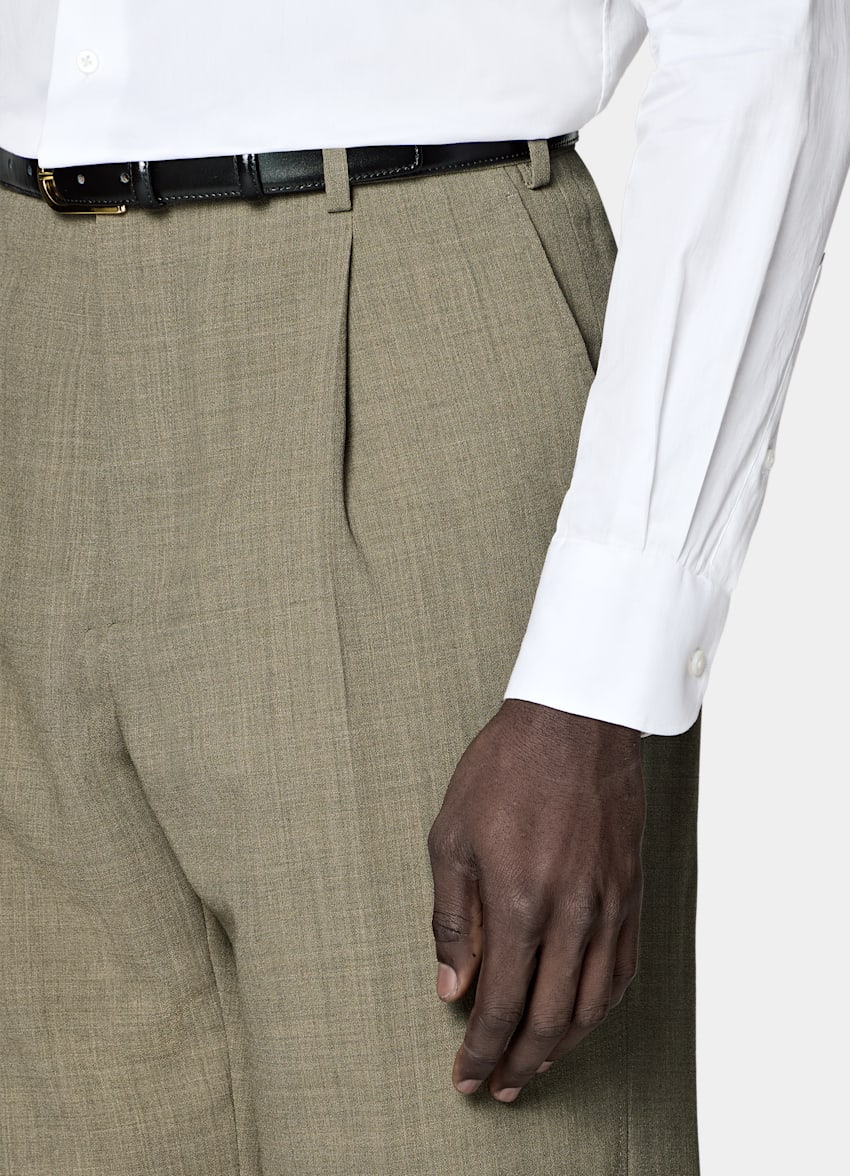 SUITSUPPLY All Season Pure Wool by Botto Giuseppe, Italy Mid Green Tailored Fit Milano Suit