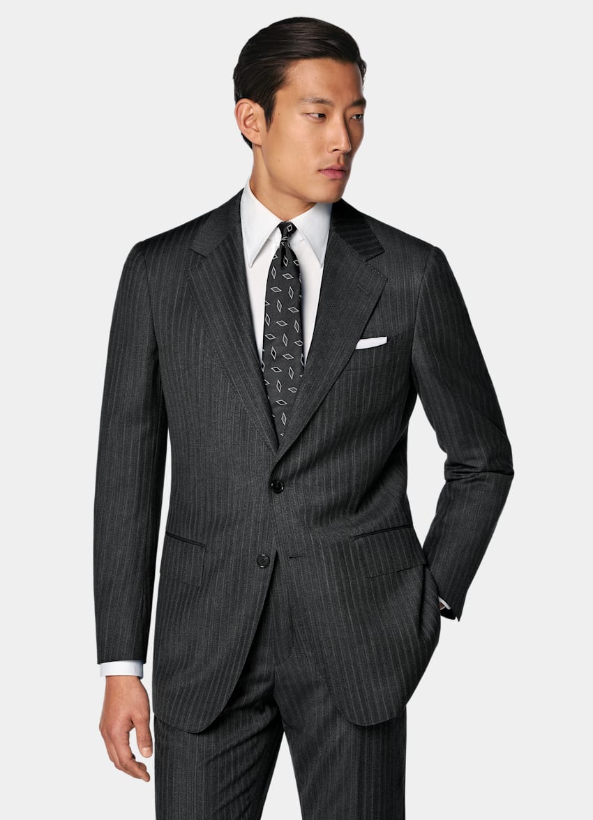 SUITSUPPLY Pura lana S130s de Carlo Barbera, Italia Traje Havana gris oscuro a rayas corte Tailored