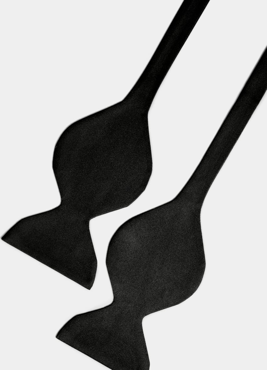 100% Formal Silk Self-Tie Bow Tie - Classic Black For Weddings & Black Tie Events