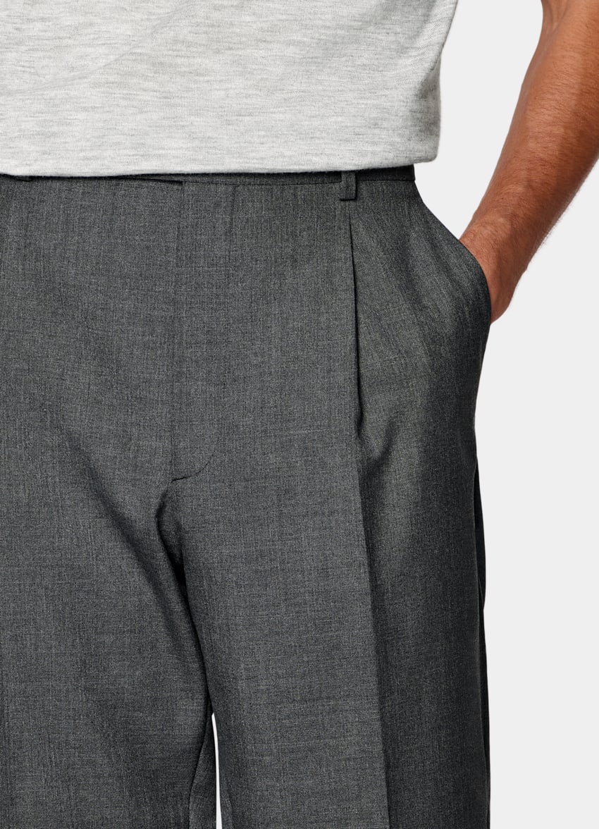 SUITSUPPLY All Season Pure Tropical Wool par Vitale Barberis Canonico, Italie Dark Grey Wide Leg Straight Trousers