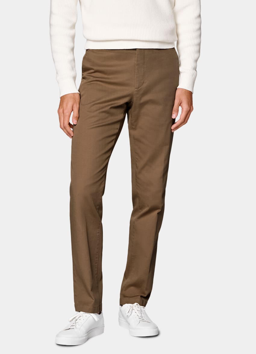 SUITSUPPLY All Season Stretch Cotton von Cervotessile, Italien Mid Brown Slim Leg Straight Chinos