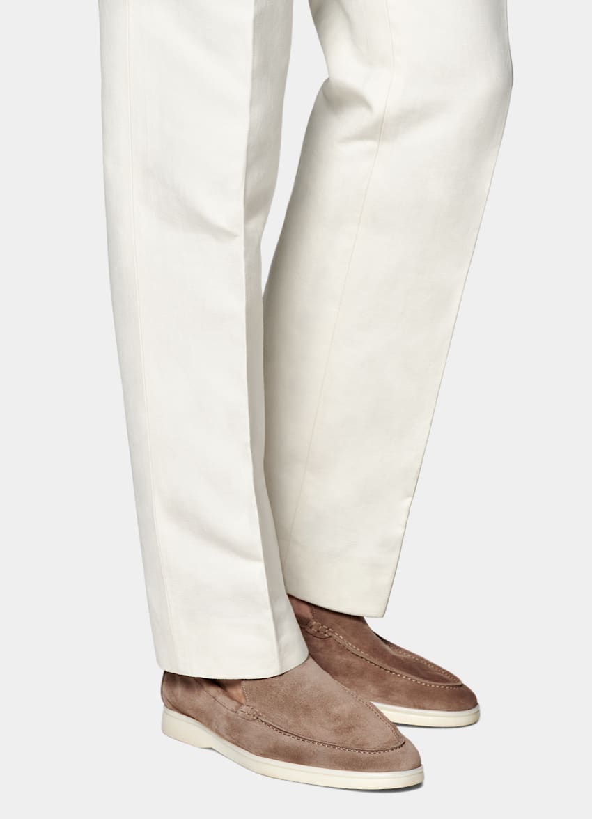 SUITSUPPLY Puro algodón de Di Sondrio, Italia Pantalones Sortino color crudo con cinturón