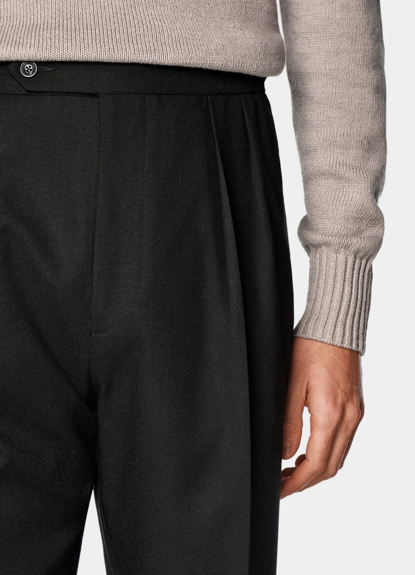 SUITSUPPLY All Season Wrinkle-Free 4-Ply Wool by Rogna, Italy  Black Wide Leg Tapered Pants