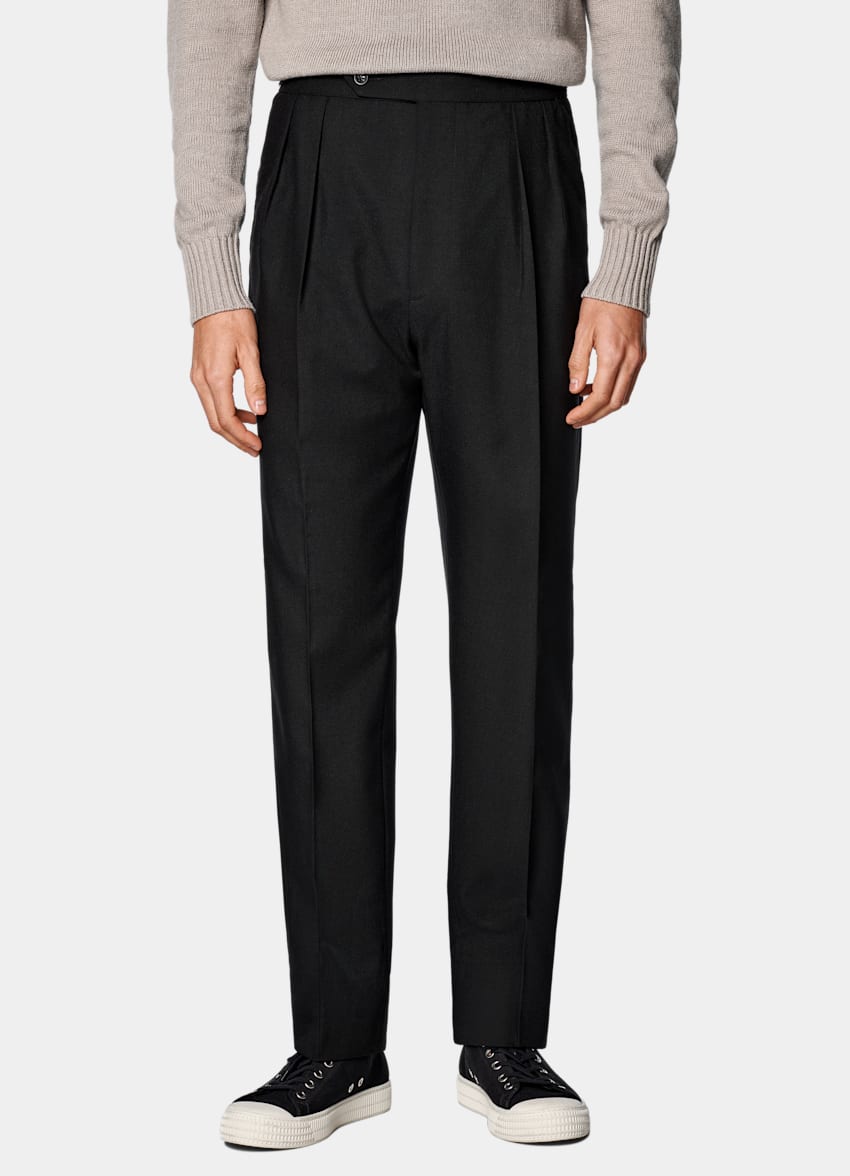 SUITSUPPLY All Season Wrinkle-Free 4-Ply Wool by Rogna, Italy  Black Wide Leg Tapered Pants