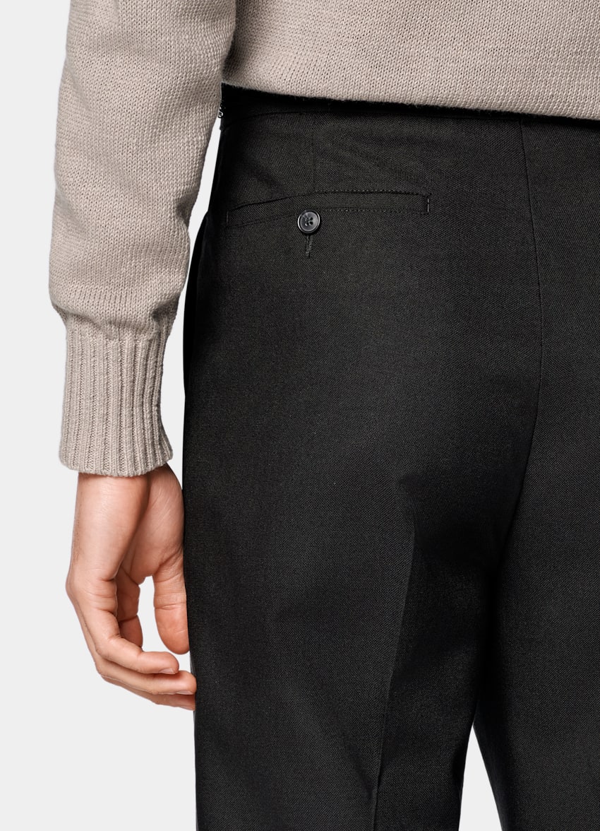SUITSUPPLY All Season Wrinkle-Free 4-Ply Wool by Rogna, Italy  Black Wide Leg Tapered Pants