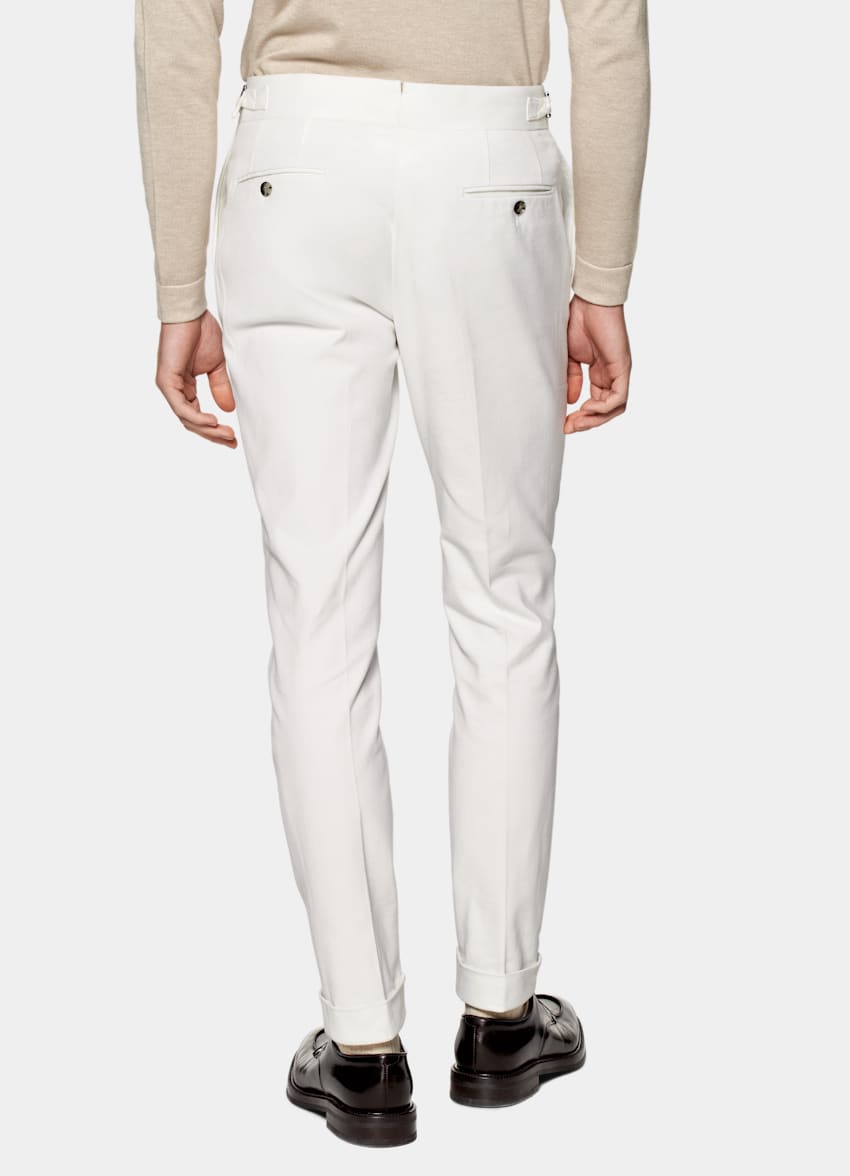Off-White Pleated Braddon Trousers in Stretch Cotton | SUITSUPPLY US