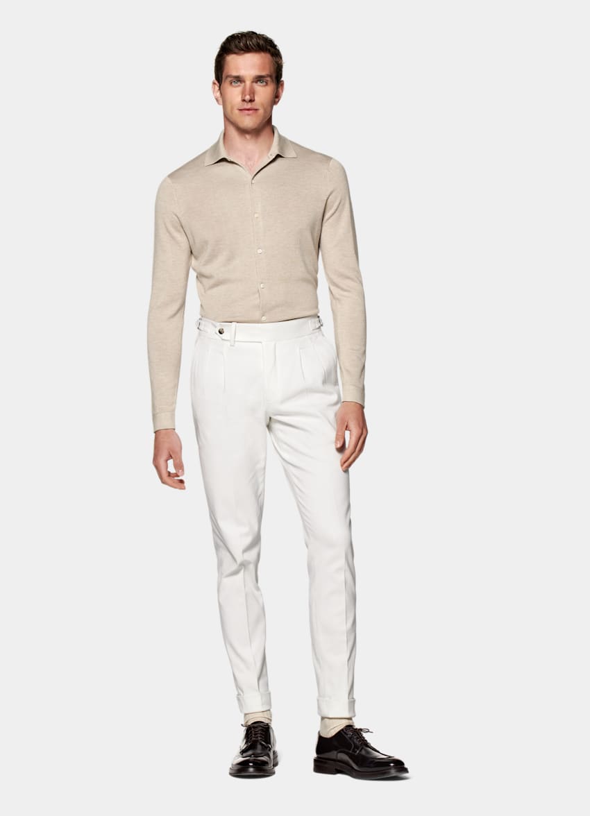 Off-White Pleated Braddon Trousers | Stretch Cotton | Suitsupply Online ...