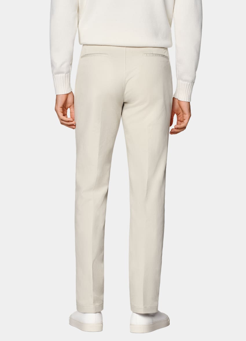 SUITSUPPLY All Season Bomullsstretch från Cervotessile, Italien Sandfärgade chinos i slim leg straight-modell