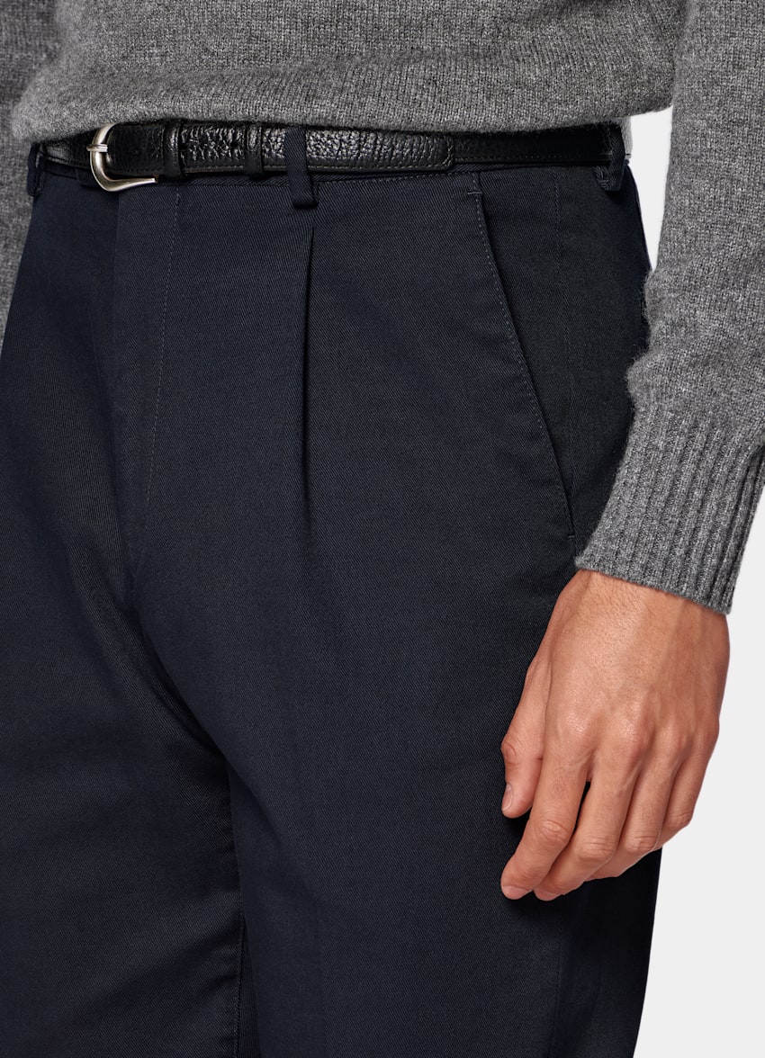 Navy Wide Leg Tapered Chinos in Stretch Cotton | SUITSUPPLY