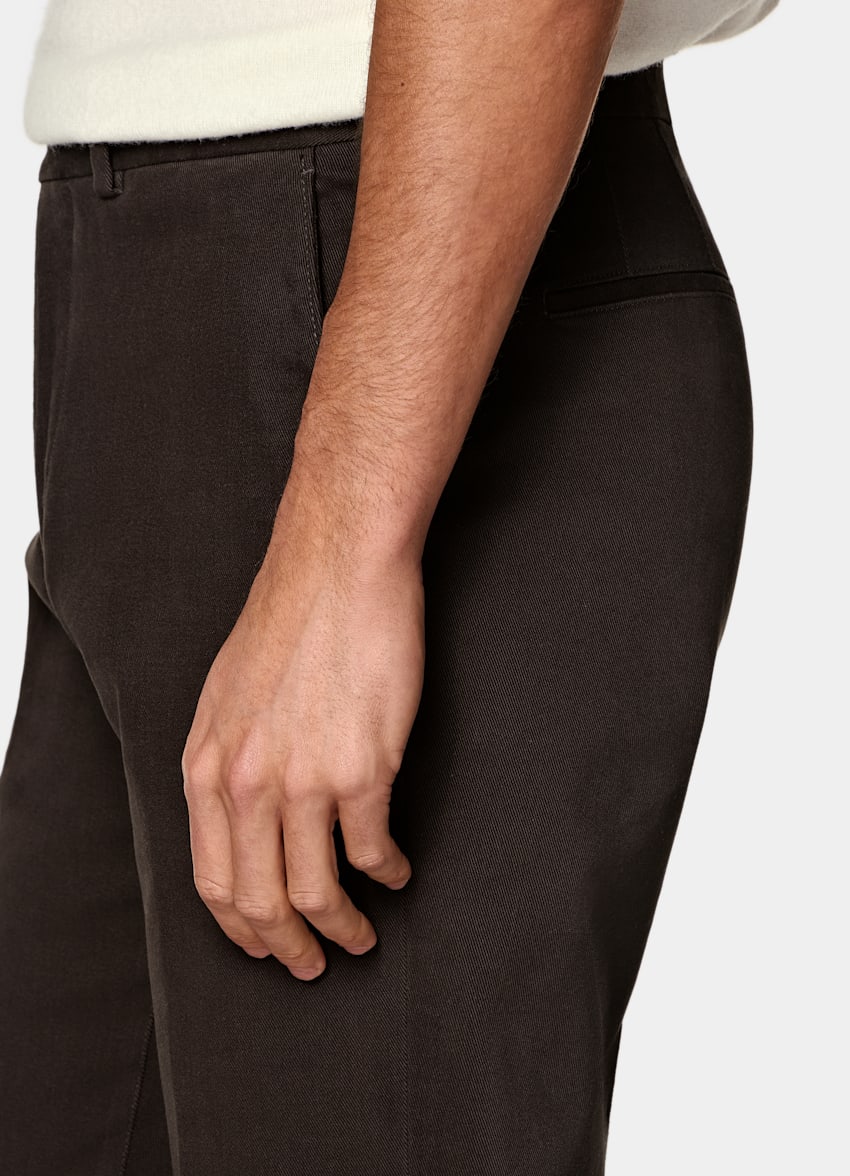 SUITSUPPLY All Season Stretch Cotton by Cervotessile, Italy Dark Brown Slim Leg Straight Chinos