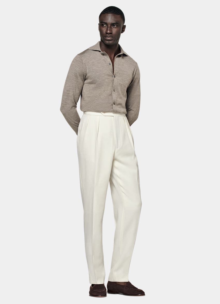 SUITSUPPLY Pure 4-Ply Traveller Wool by Rogna, Italy  Off-White Pleated Mira Pants