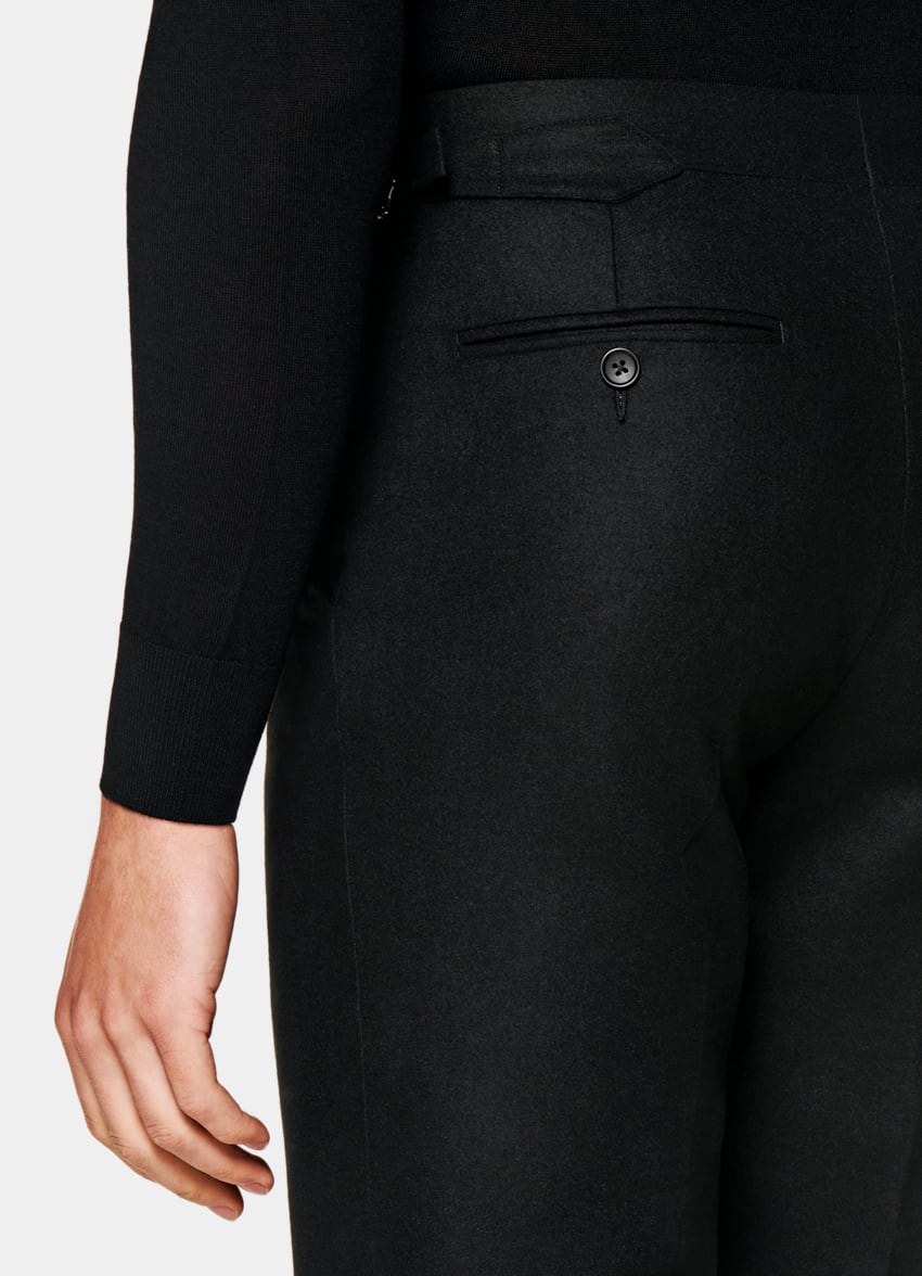 SUITSUPPLY 意大利 Vitale Barberis Canonico 生产的羊毛法兰绒可持续面料面料 Soho 黑色长裤