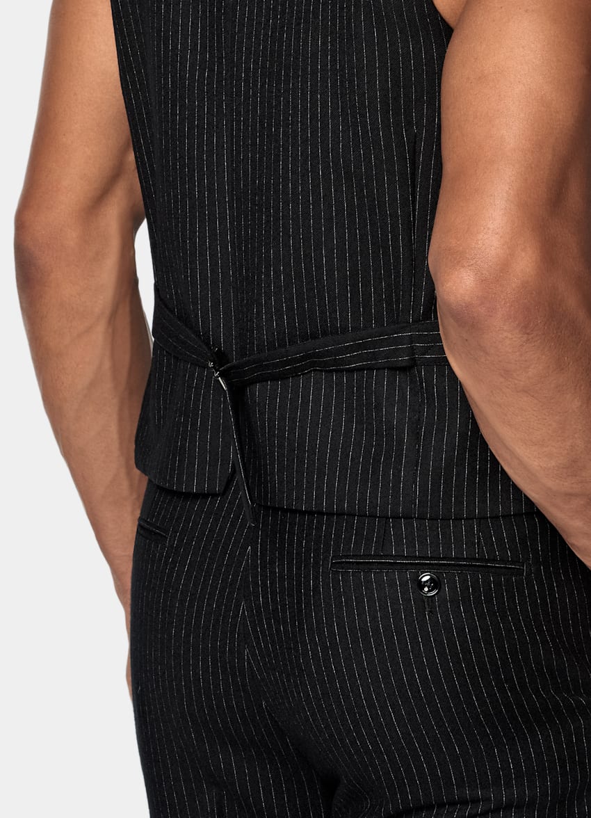 SUITSUPPLY Pure Wool by Savile Clifford, United Kingdom Black Striped Waistcoat