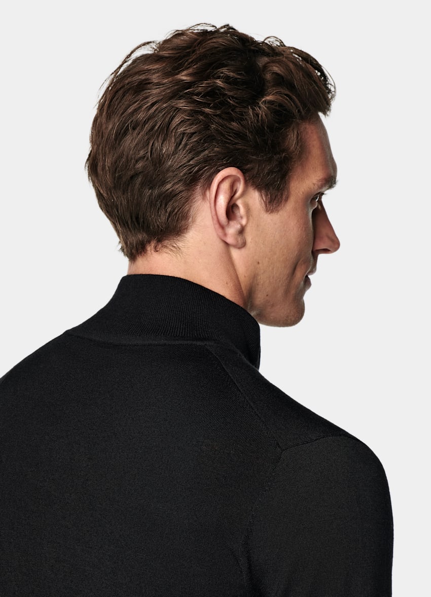 SUITSUPPLY Pure Wool Black Merino Zip Cardigan