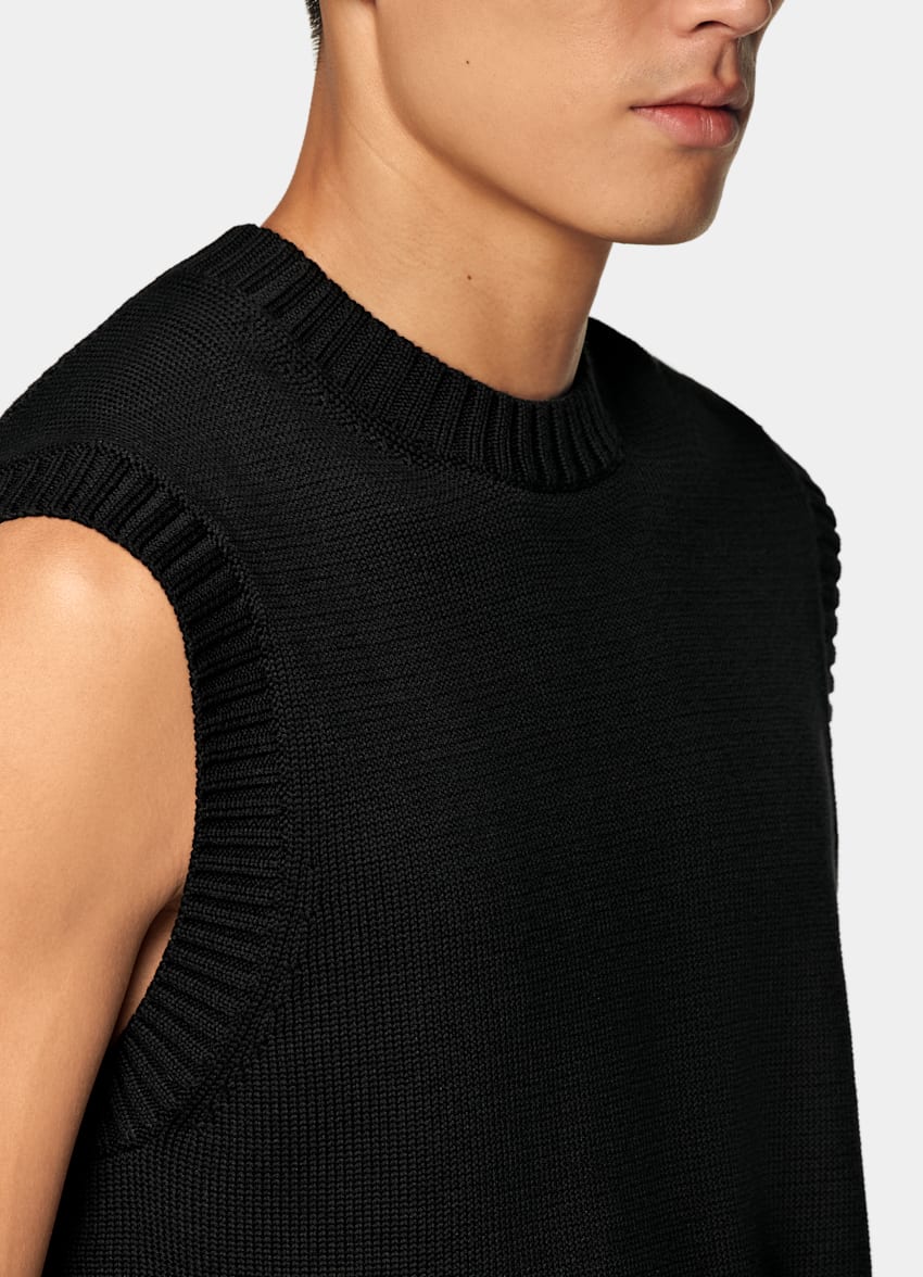 SUITSUPPLY Californian Cotton & Mulberry Silk Black Sleeveless Crewneck
