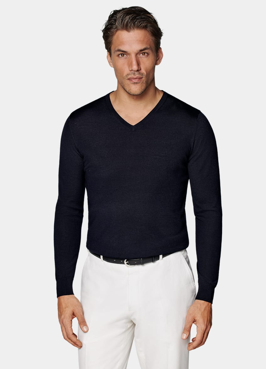 SUITSUPPLY Pure Wool Navy V-Neck