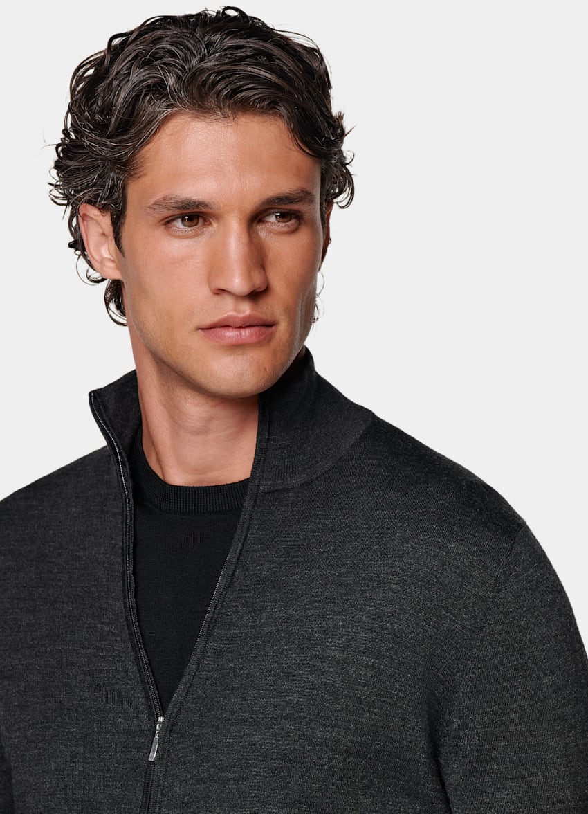 Dark Grey Zip Cardigan in Pure Australian Merino Wool | SUITSUPPLY US