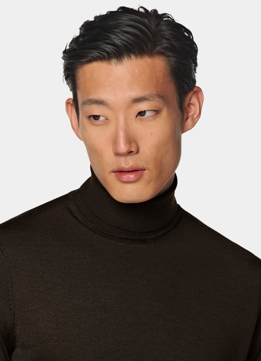 SUITSUPPLY Pure Wool Dark Brown Merino Turtleneck