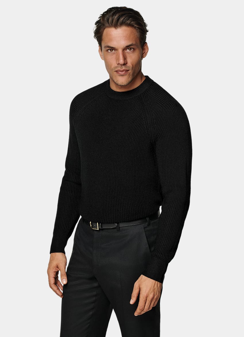 SUITSUPPLY Czysta wełna Sweter crewneck prążkowany merino czarny