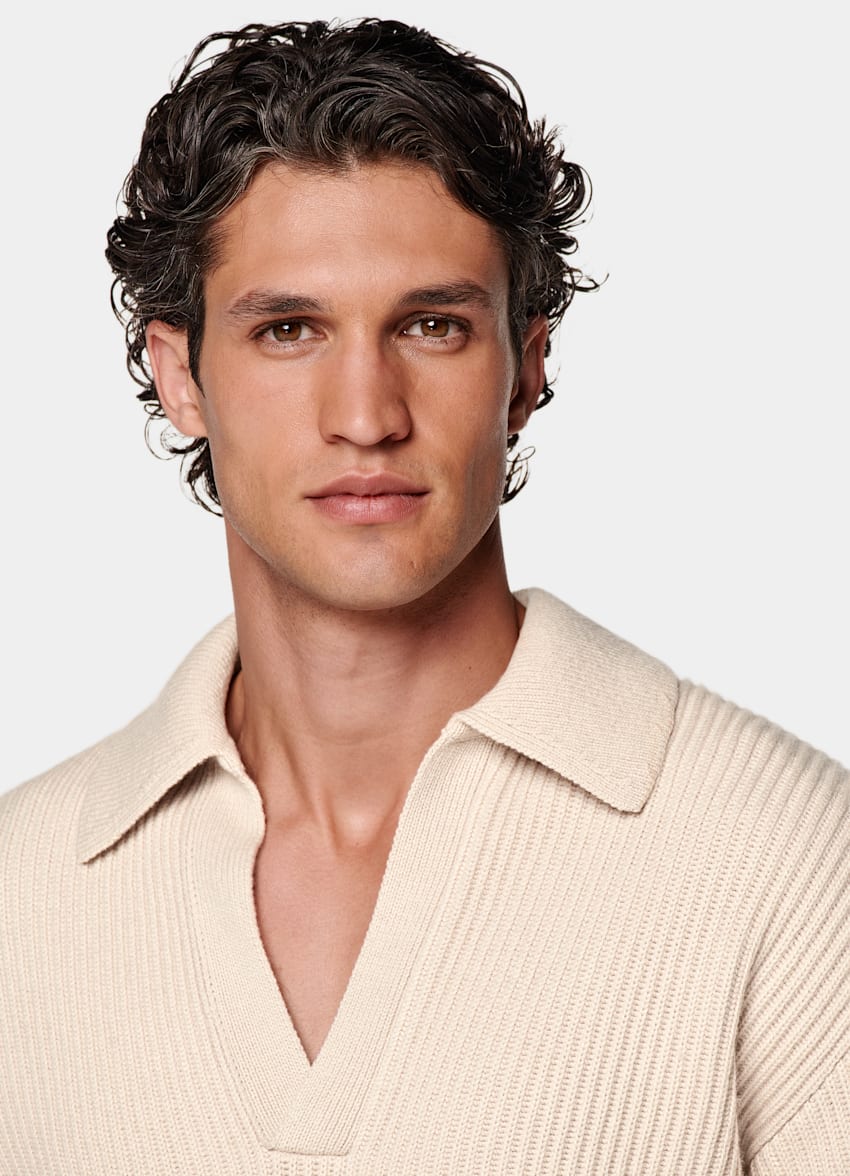 SUITSUPPLY Wool & Cashmere Sand Ribbed Long Sleeve Buttonless Polo