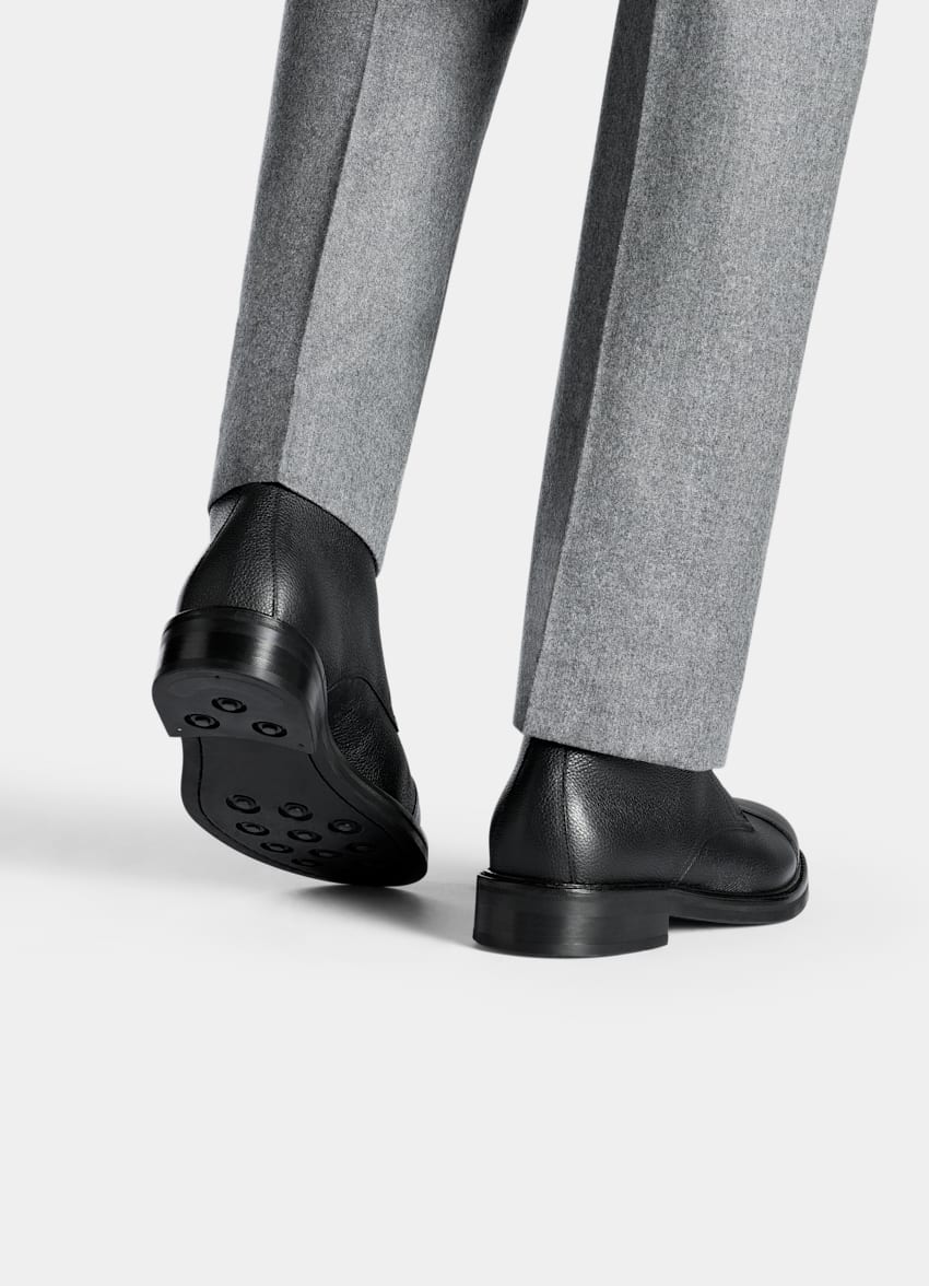 SUITSUPPLY Cuir de veau italien grainé Bottines noires