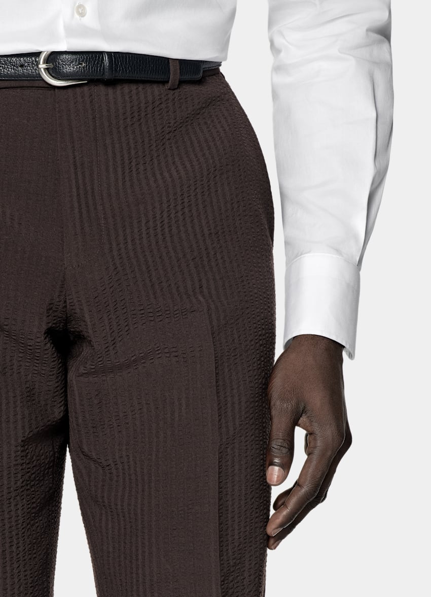 SUITSUPPLY Summer Pure Wool Seersucker by Delfino, Italy Dark Brown Relaxed Fit Roma Suit