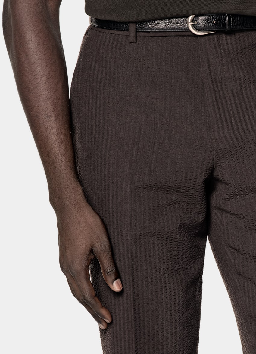 SUITSUPPLY Summer Pure Wool Seersucker by Delfino, Italy Dark Brown Relaxed Fit Roma Suit