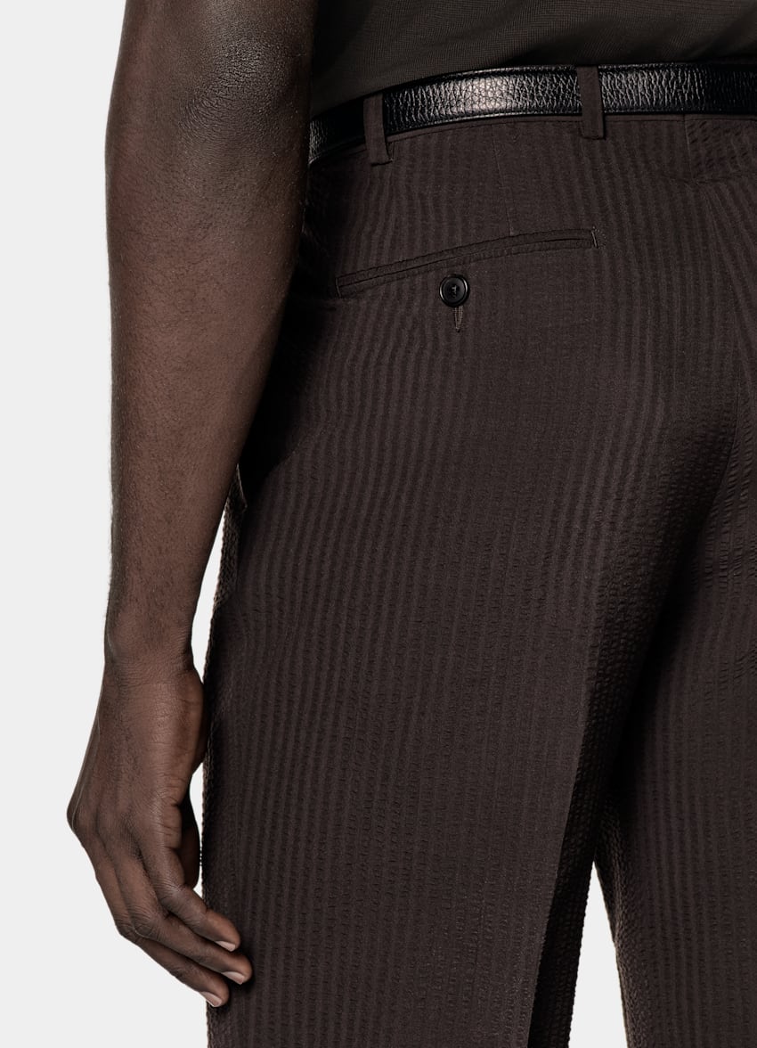 SUITSUPPLY Summer Pure Wool Seersucker by Delfino, Italy Dark Brown Relaxed Fit Roma Suit