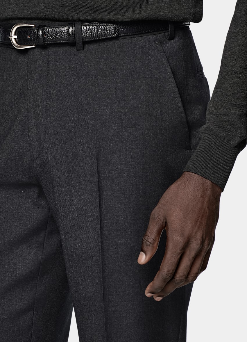 SUITSUPPLY All Season Pure Wool by Reda, Italy Dark Grey Perennial Tailored Fit Havana Suit