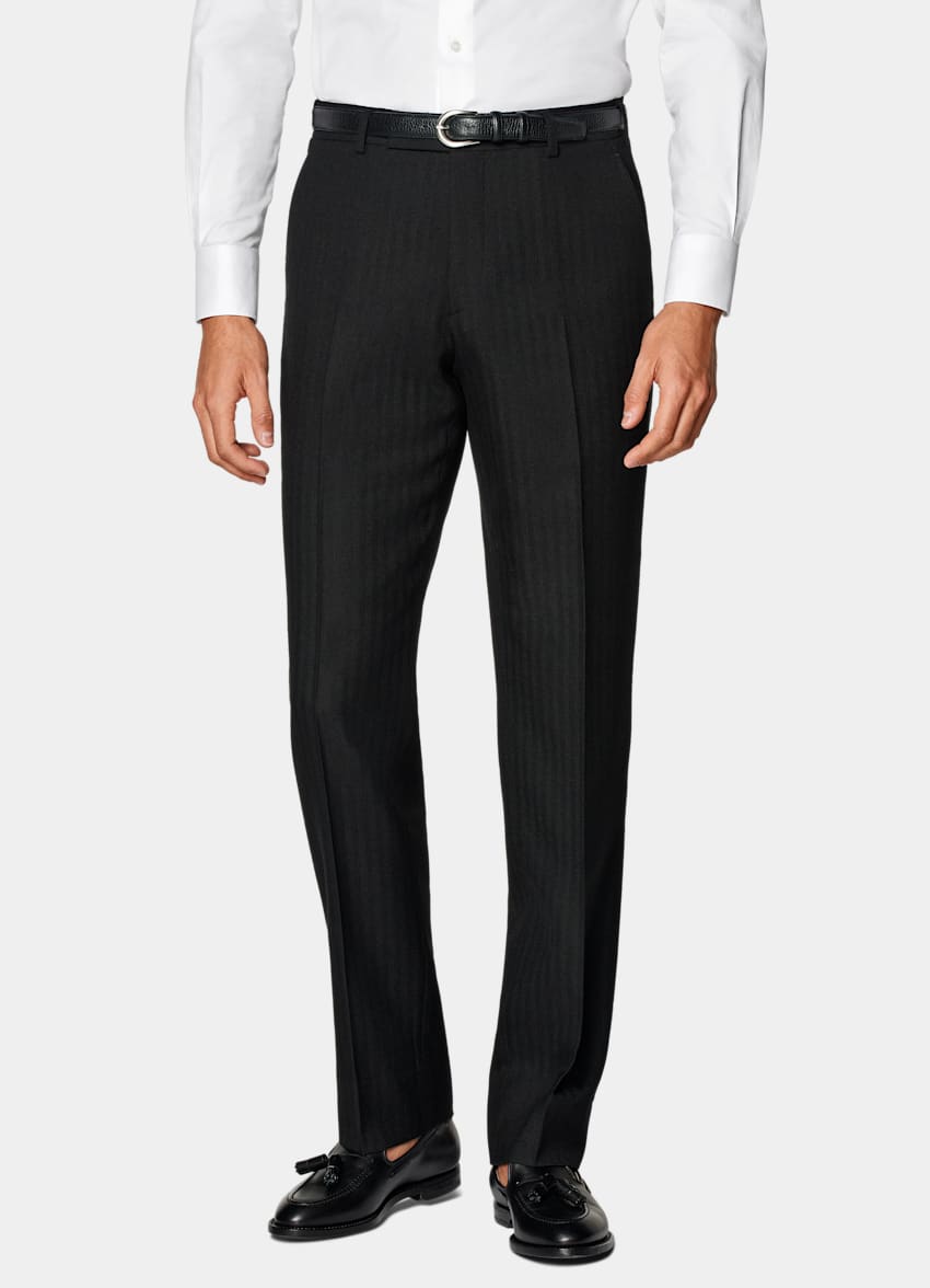 SUITSUPPLY Winter Pure Wool by Dugdale, United Kingdom Black Herringbone Tailored Fit Milano Suit