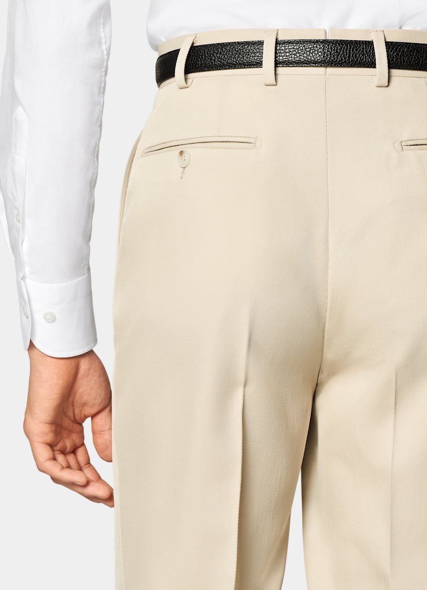 SUITSUPPLY All Season Pure S120's Wool by E.Thomas, Italy Sand Tailored Fit Milano Suit
