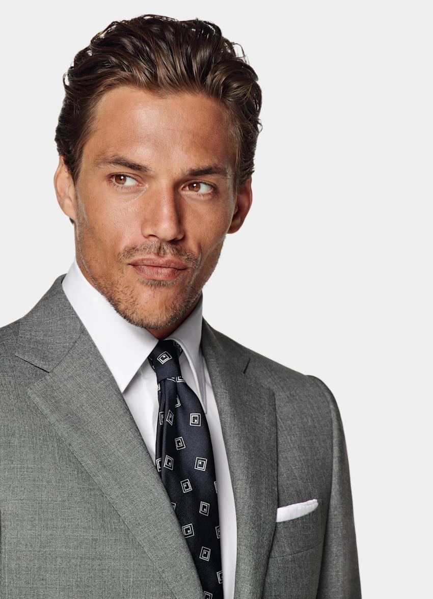 SUITSUPPLY 四季 意大利 Vitale Barberis Canonico 生产的热带羊毛面料 Perennial Lazio 中灰色合体身型西装