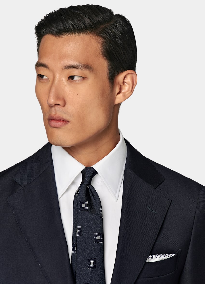 SUITSUPPLY 四季 意大利 Reda 生产的羊毛面料 Perennial Havana 藏青色合体身型西装