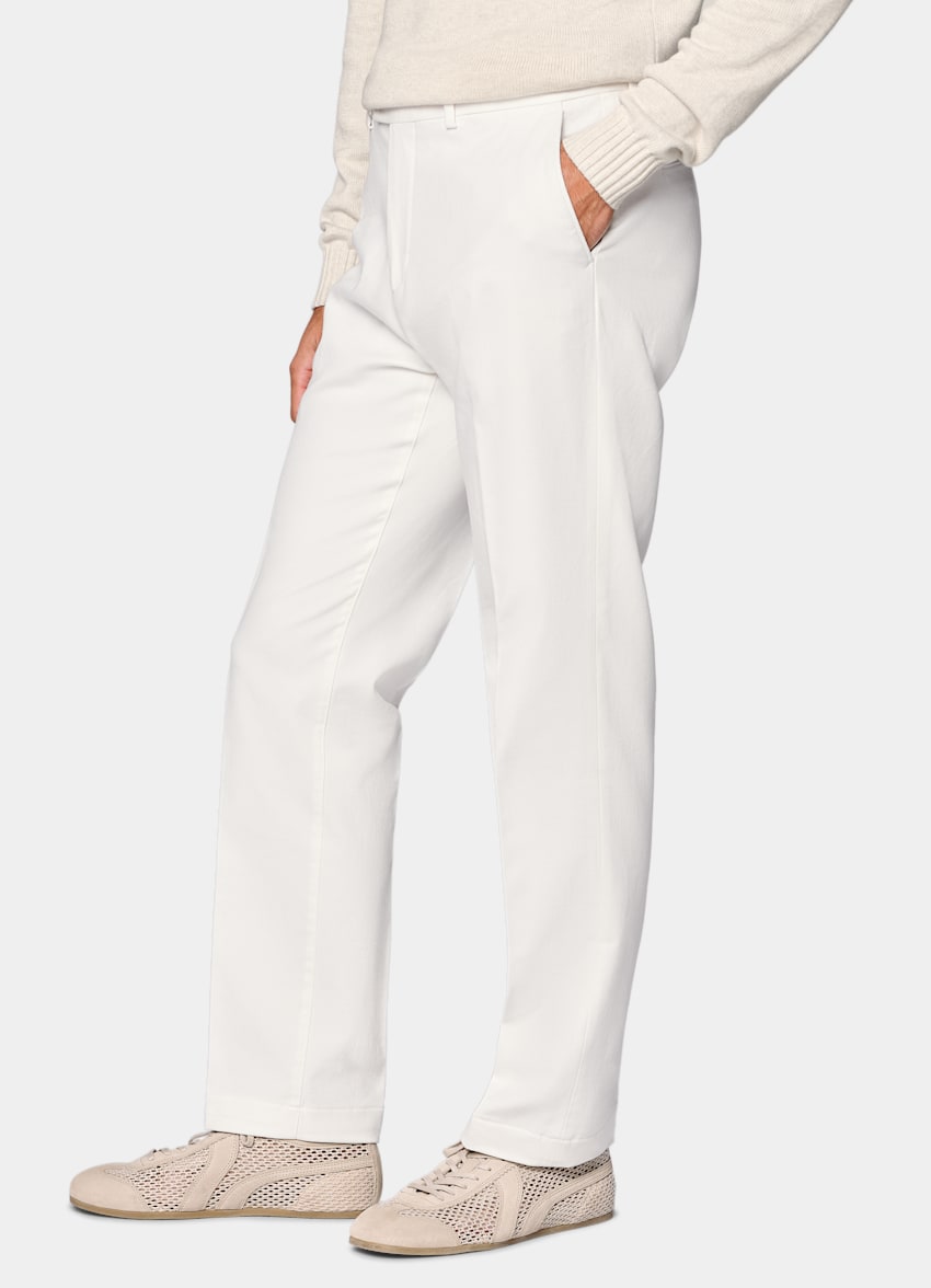 SUITSUPPLY All season Coton stretch par Cervotessile, Italie Chino Slim Leg Straight blanc cass&eacute;