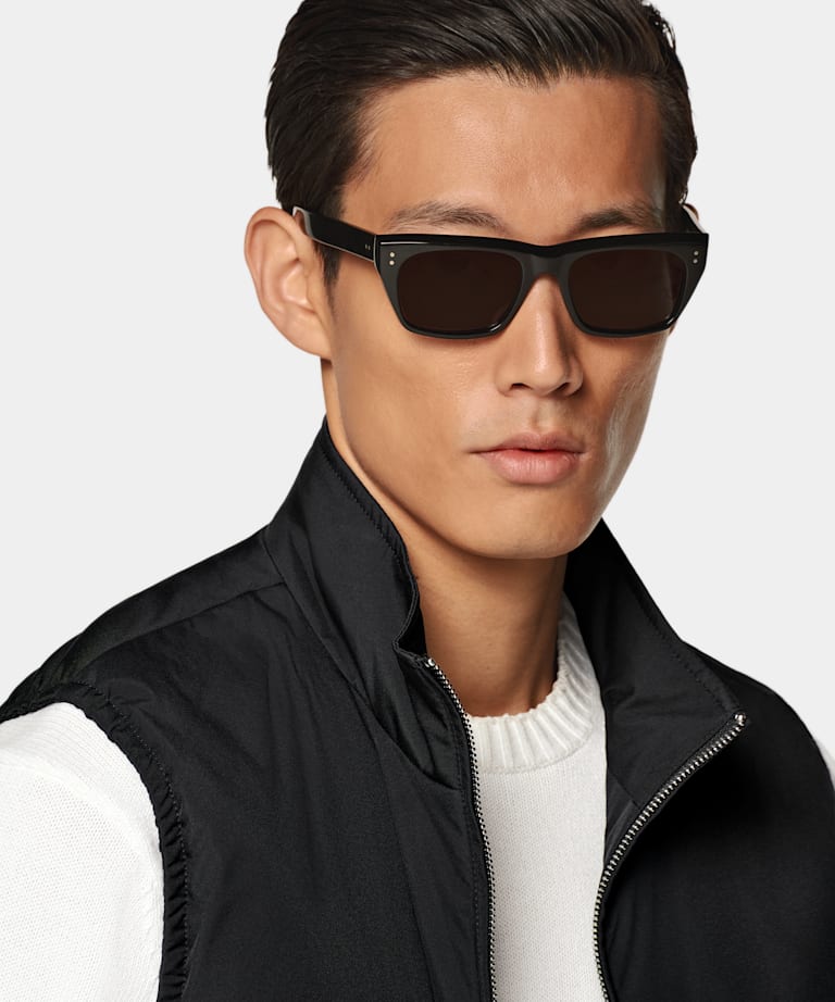 Black Light Padded Zip Vest