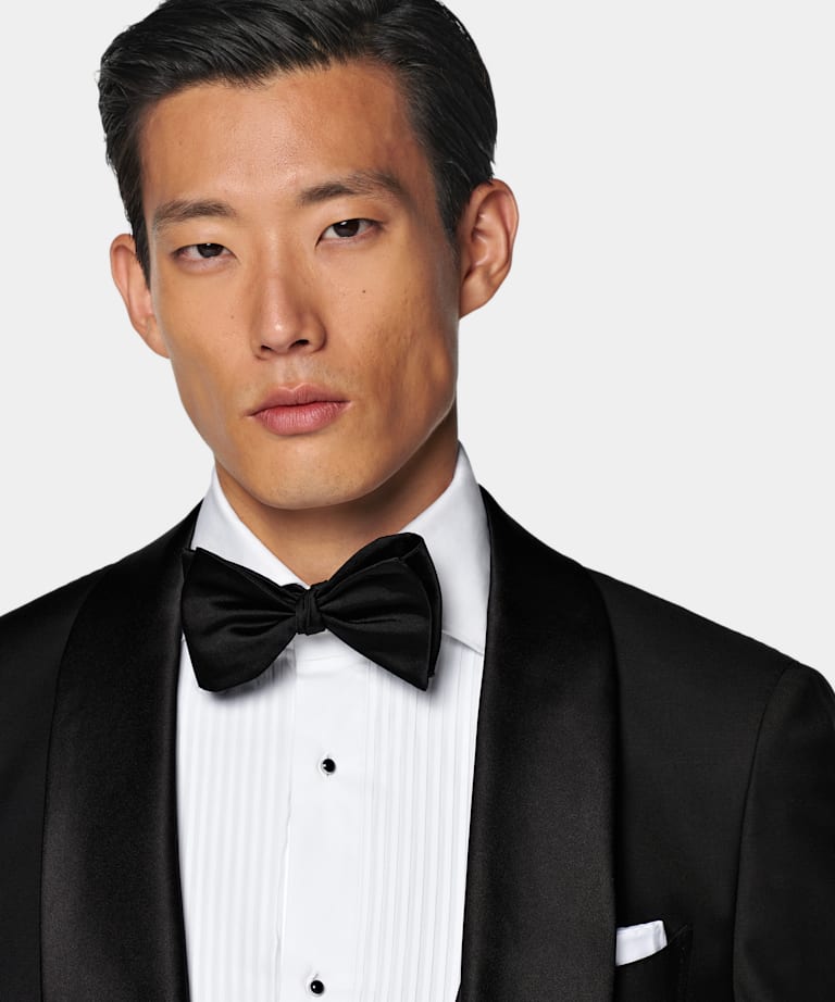 Black Three-Piece Tailored Fit Havana Tuxedo