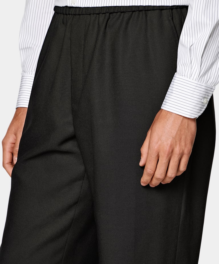 Black Relaxed Fit Roma Suit