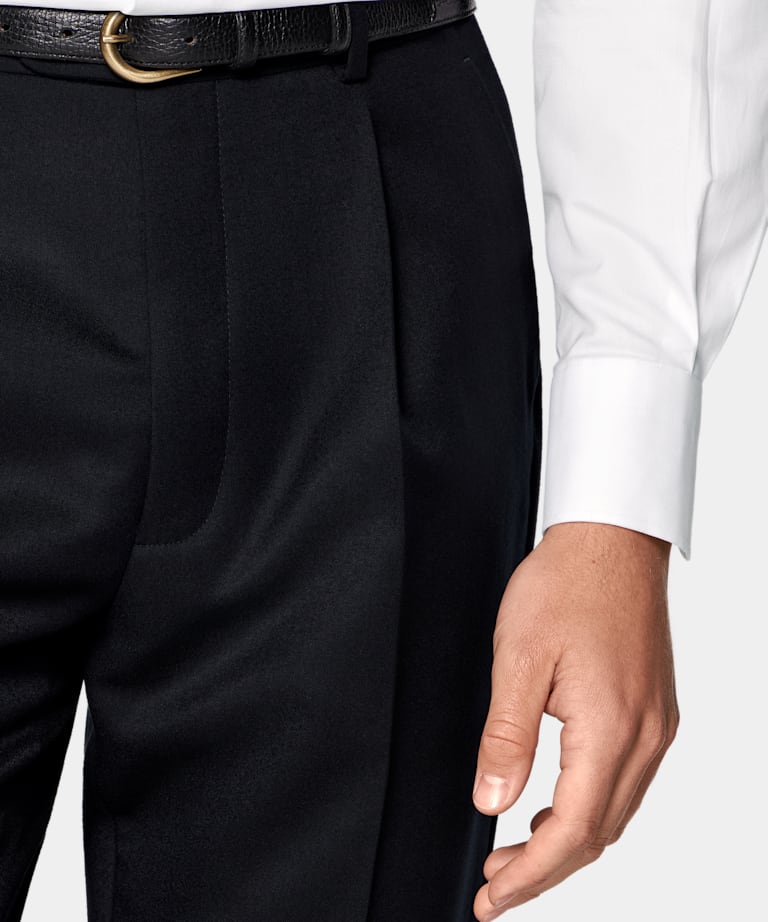 Navy Tailored Fit Havana Suit