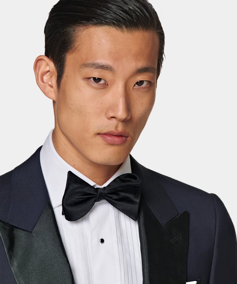  Navy Tailored Fit Lazio Tuxedo