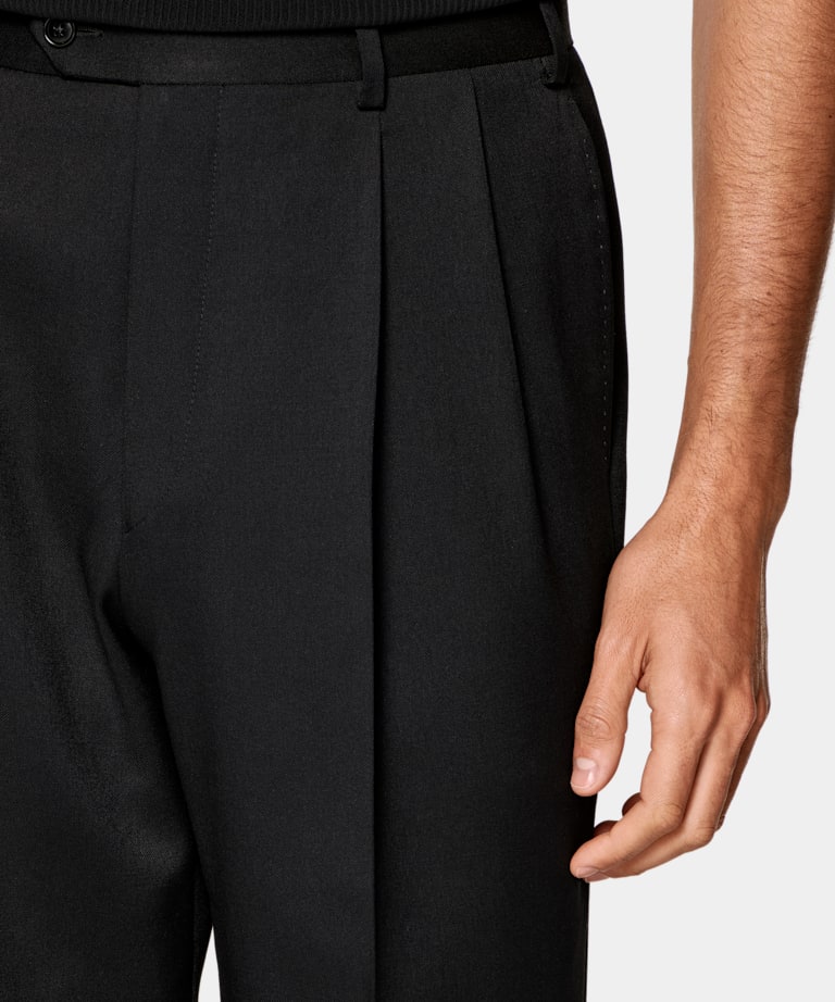 Black Three-Piece Relaxed Fit Roma Suit