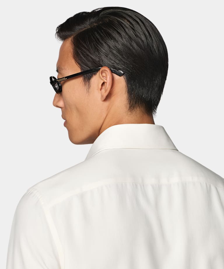 Off-White Point Collar Shirt