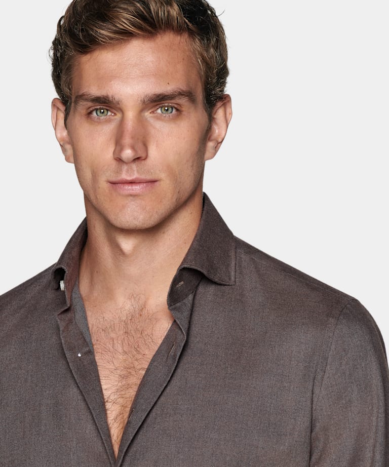 Camisa gris topo corte Slim