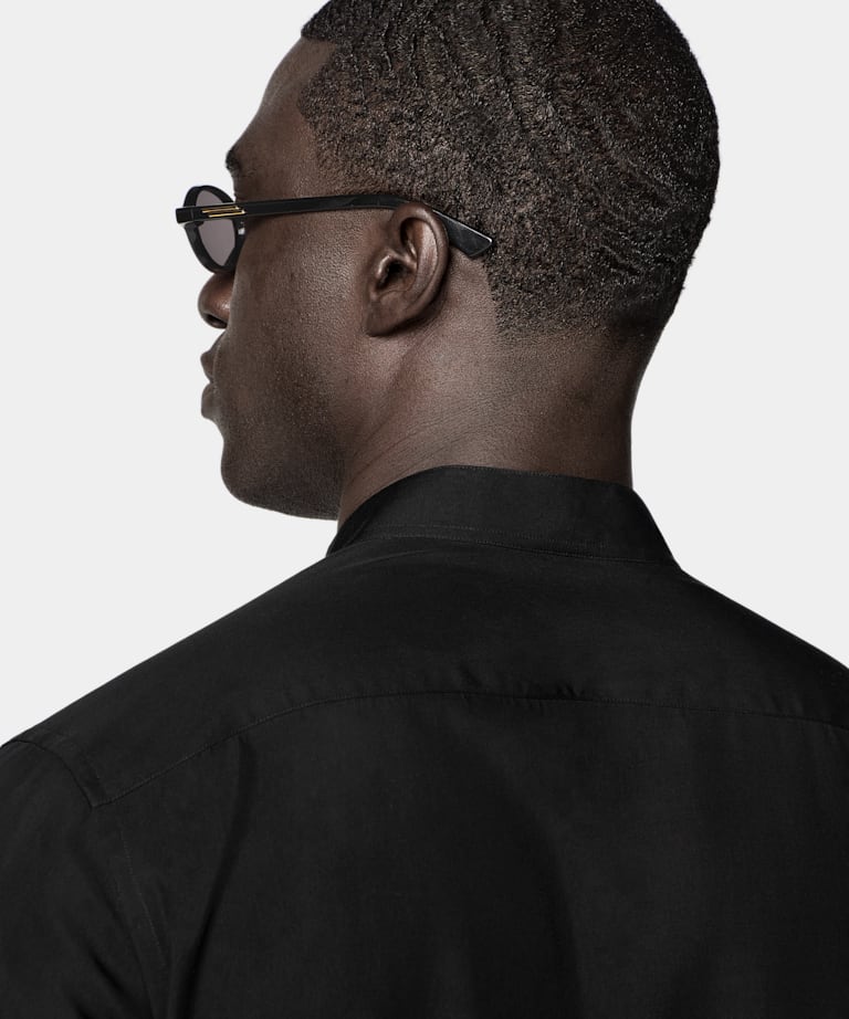 Chemise noire en lyocell et soie