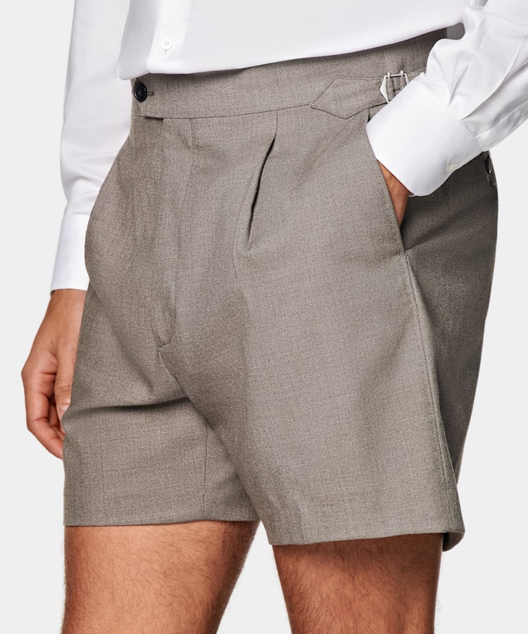 Short Straight Leg taupe
