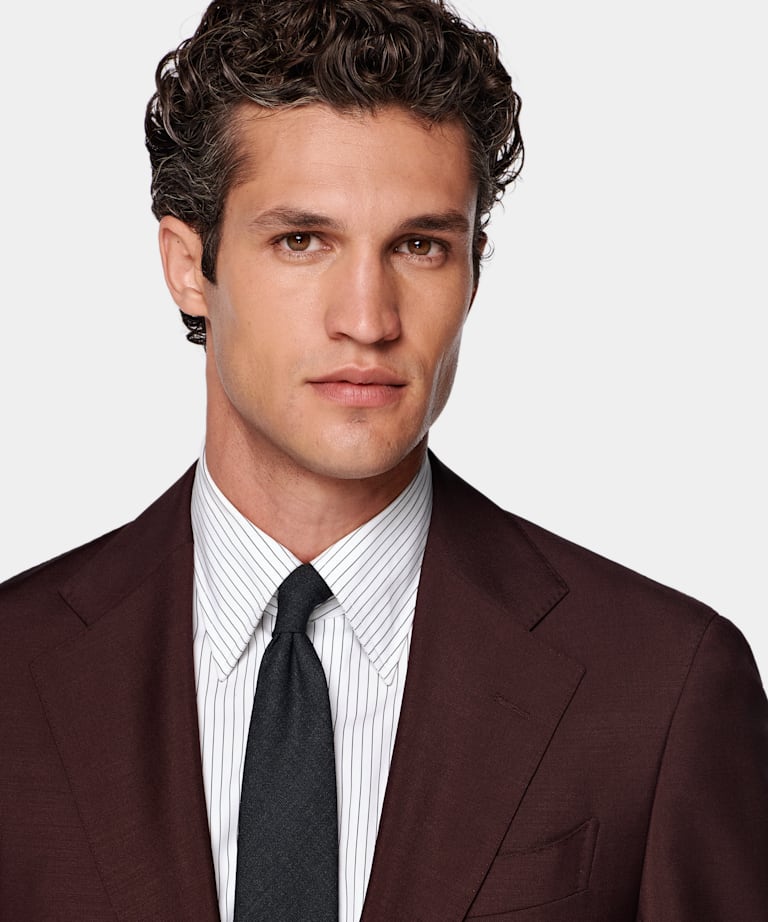 Burgundy Tailored Fit Havana Suit