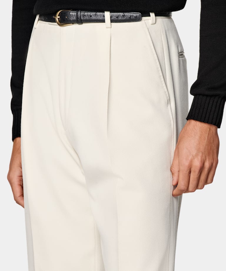 Pantalones color crudo Wide Leg Straight