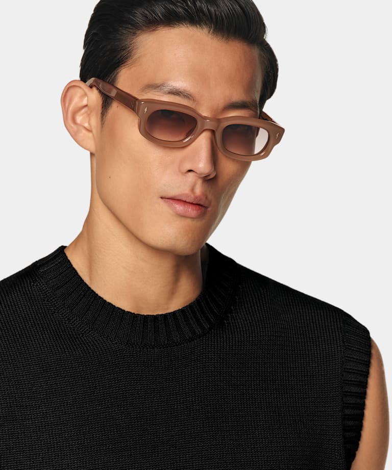 Black Sleeveless Crewneck