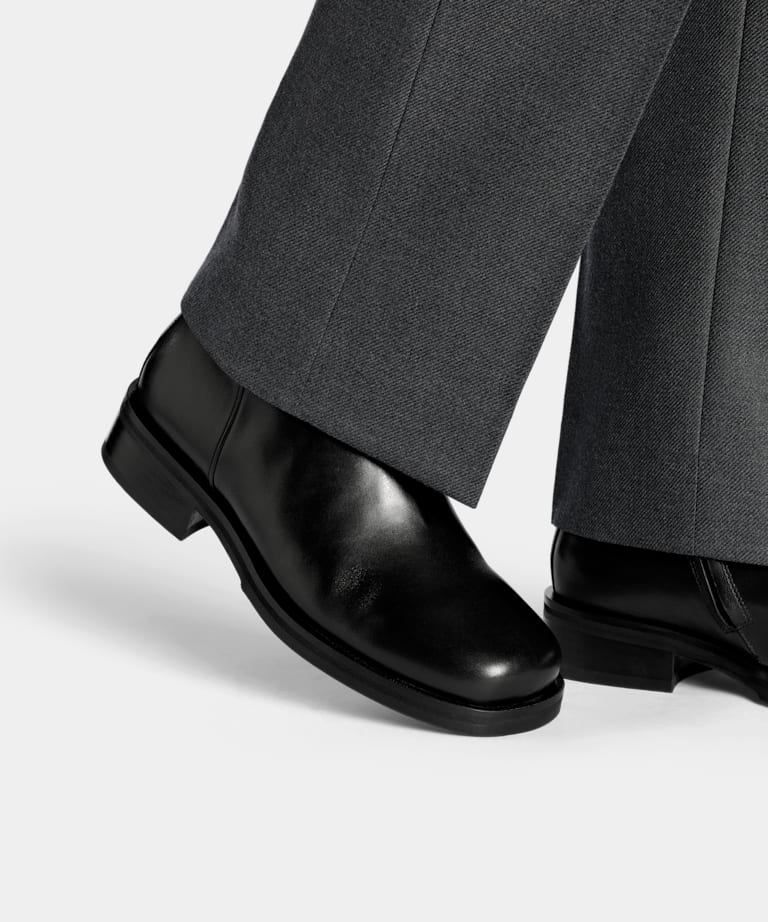 Black Boot