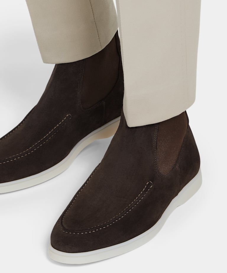 Brown Casual Chelsea Boot